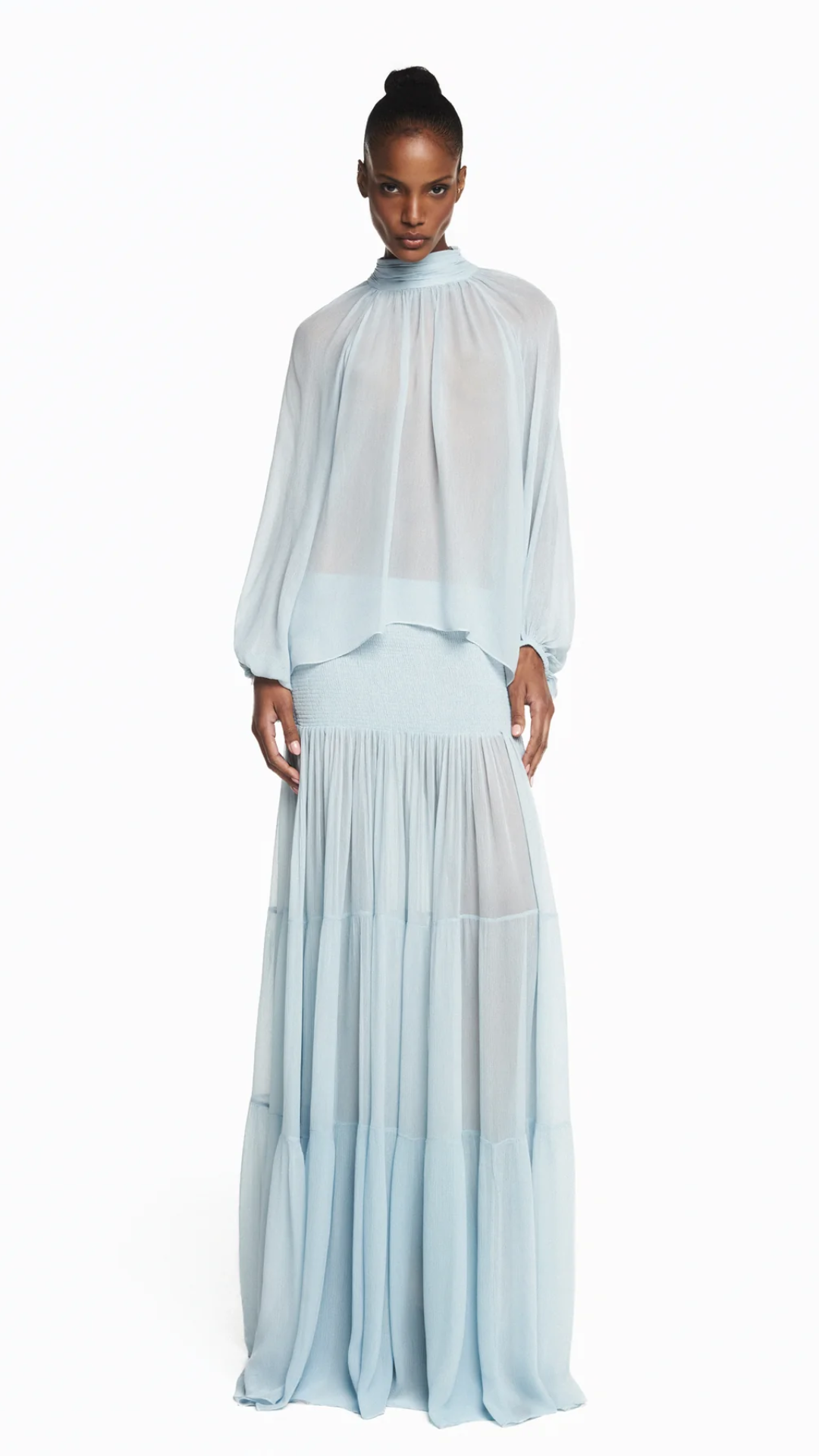Blusa Manga Longa Gola Alta Chiffon Azul Claro