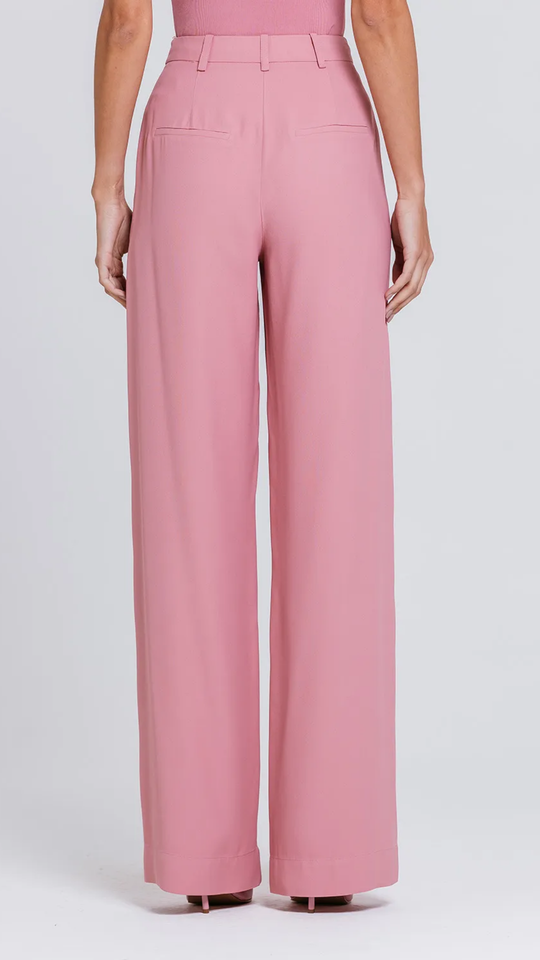 Calça Nas Lótus