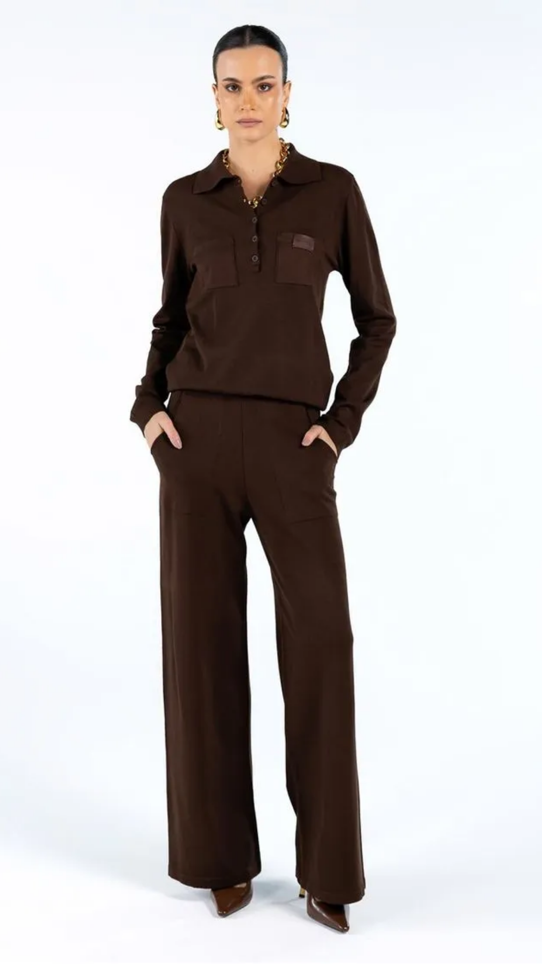 Conjunto de Tricot Gola Polo e Calça Marrom