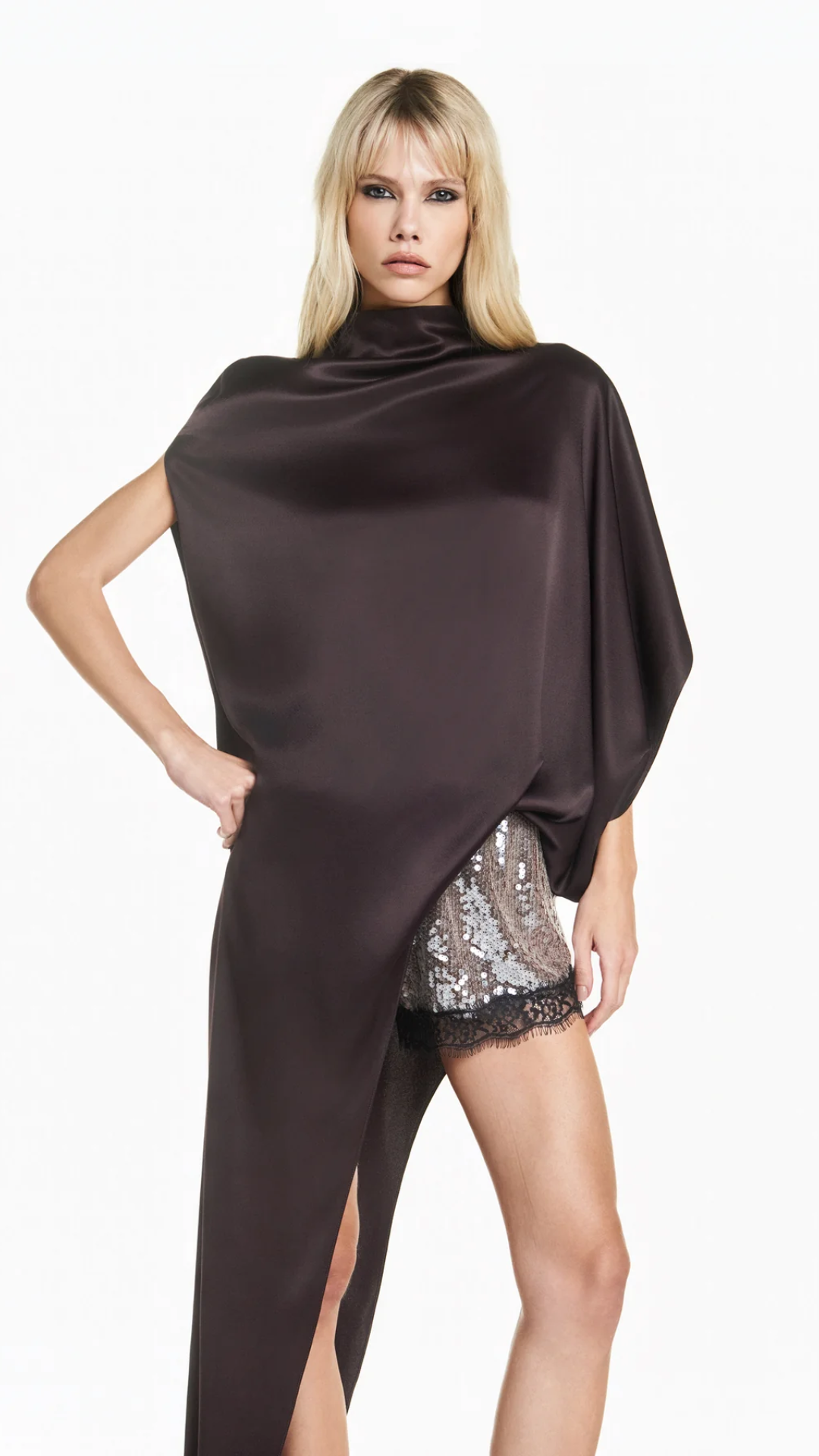 Blusa Kaftan Assimétrica Cetim Marrom