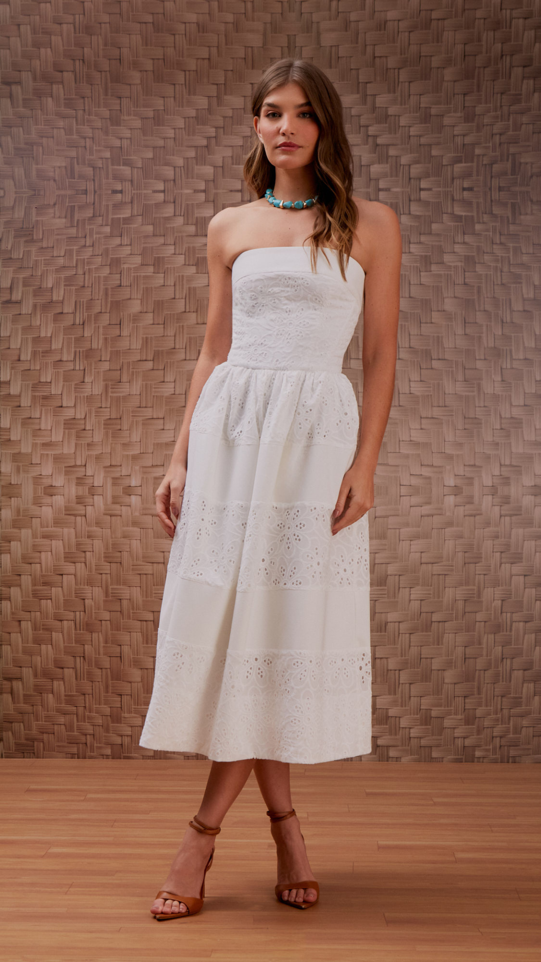 Vestido Laise Daisy Recortes Off White