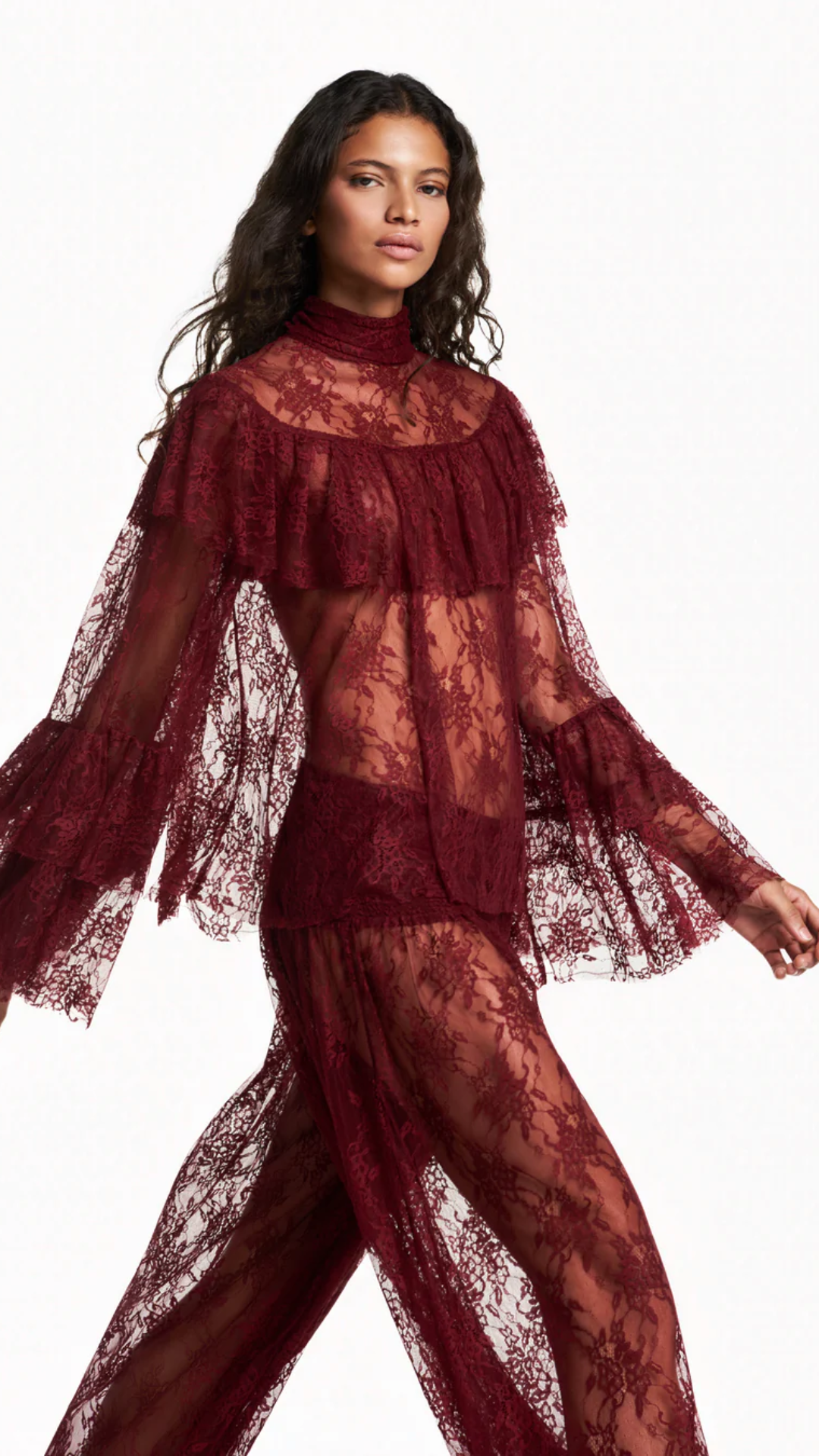 Blusa Gola Alta Babados