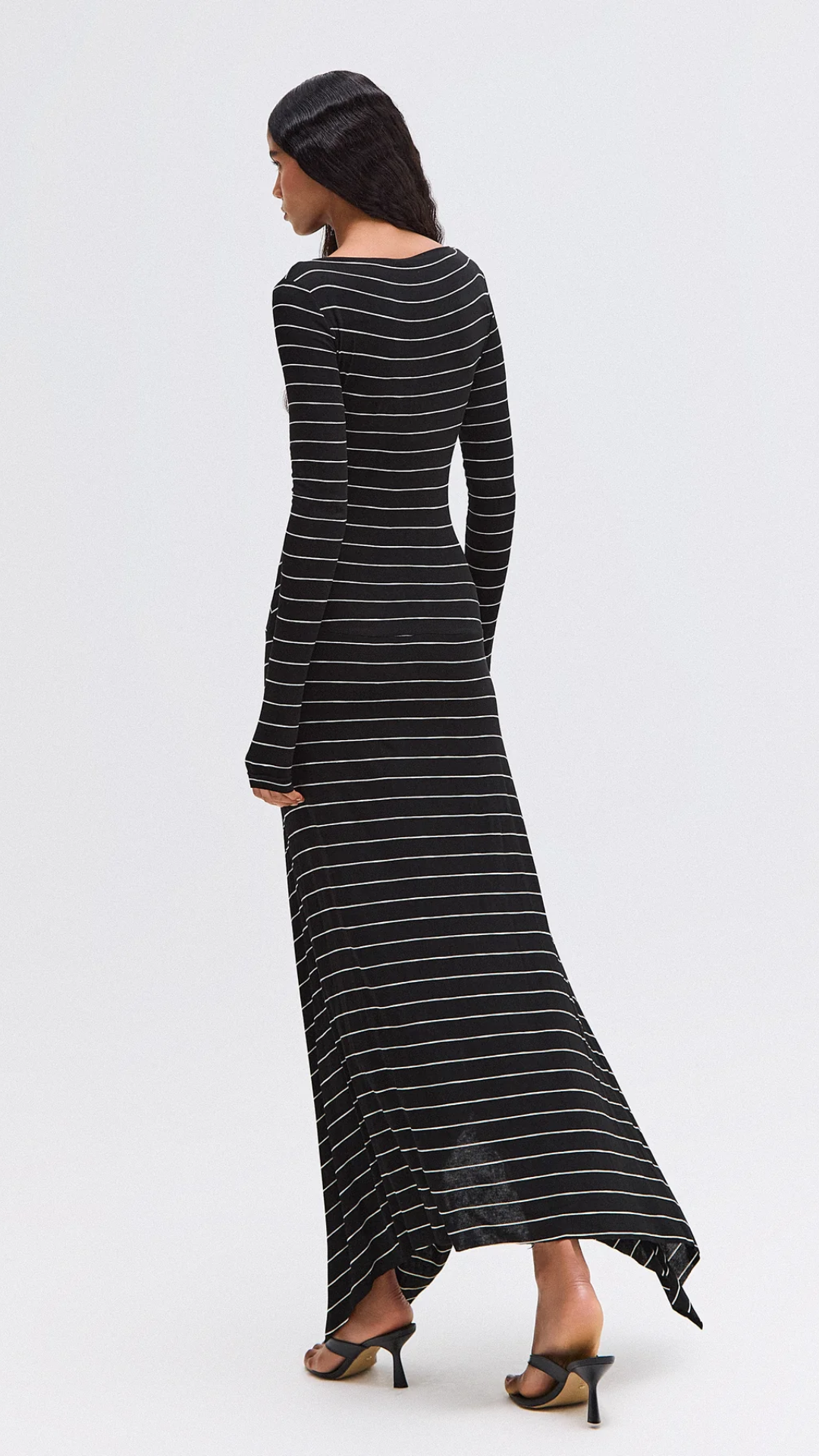 Vestido Longo Listras Preto e Branco