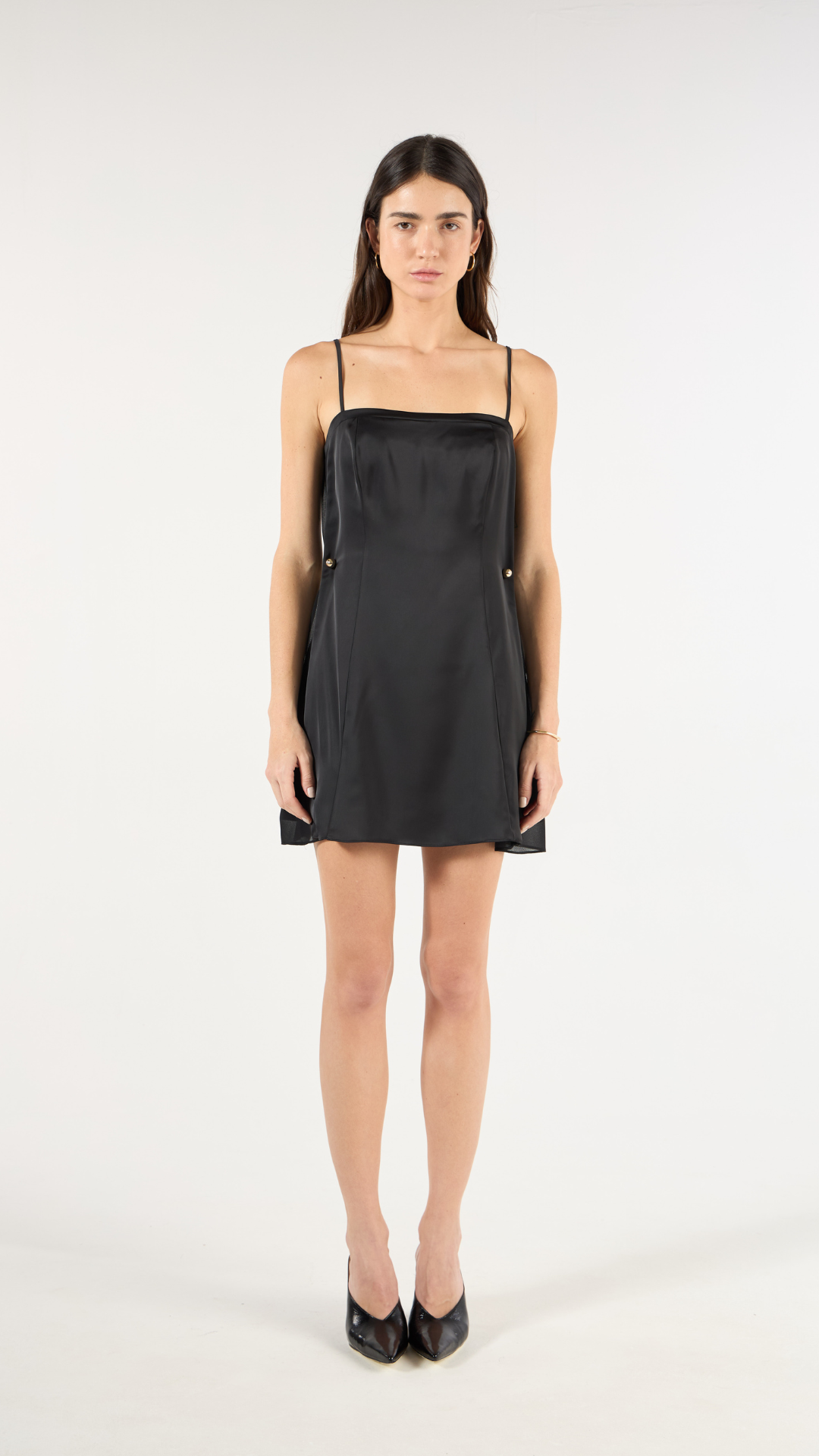Vestido Decote Reto Preto