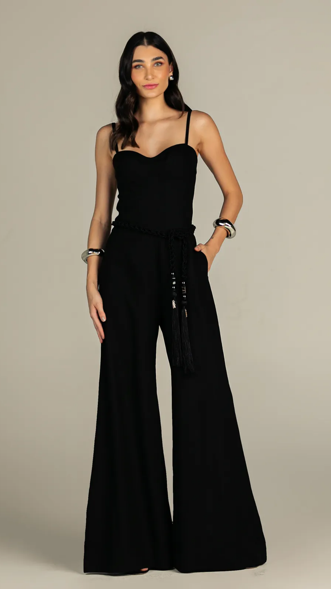 Macacão Pantalona Preto