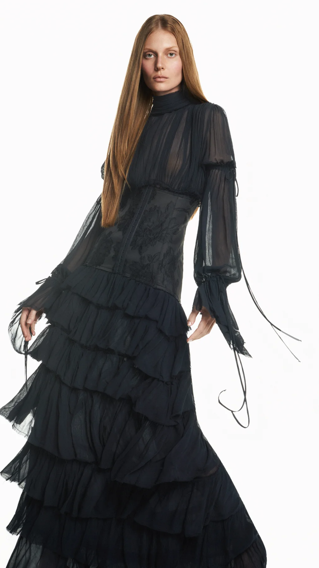 Vestido Longo Babados Manga Longa Chiffon com Corset Preto