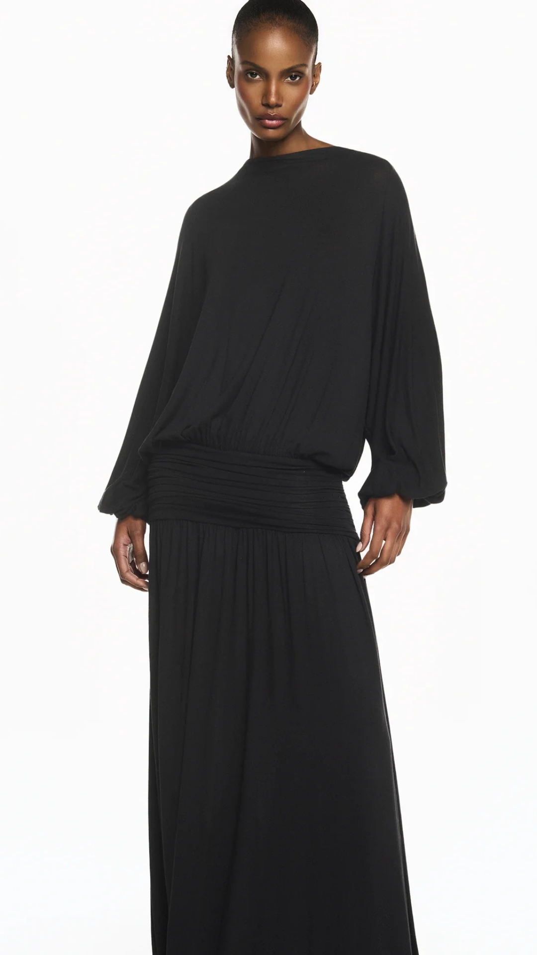 Vestido Longo Amplo Pala Drapeada Malha Preta