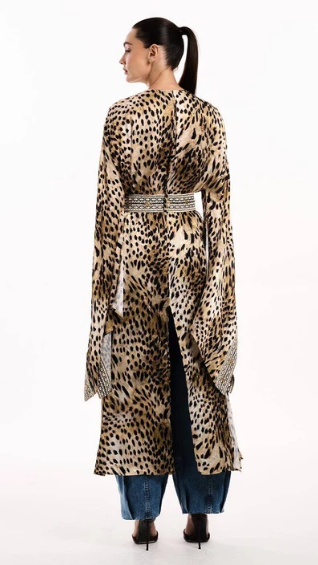 Vestido Kaftan Animal Print Guepardo Devorê