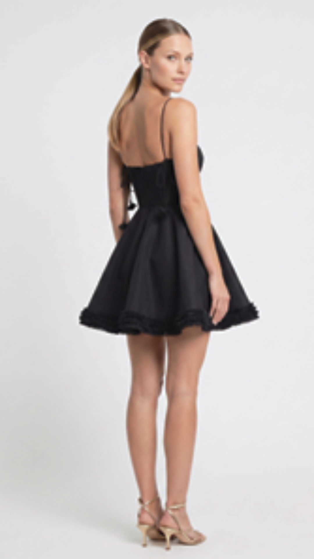 Vestido Curto Preto