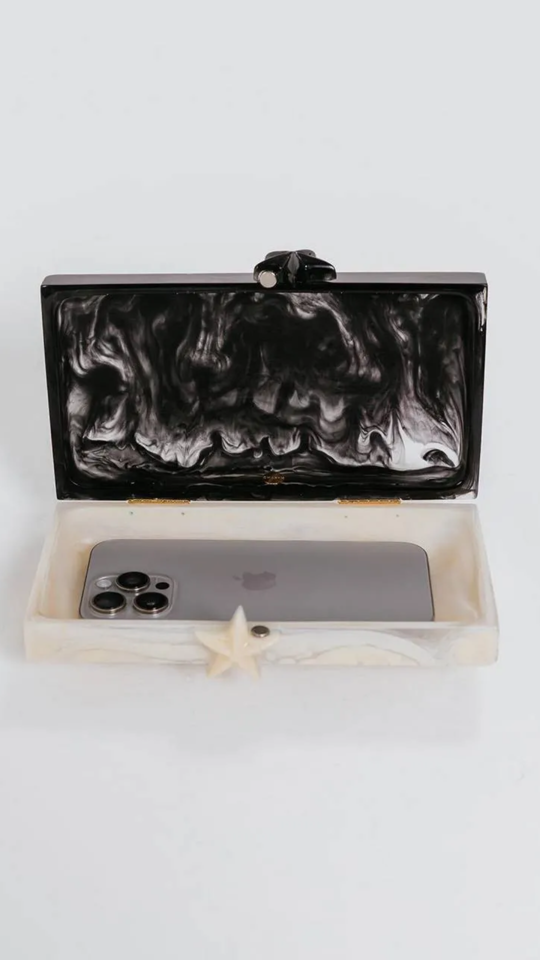 Clutch Action Marfim/Preto