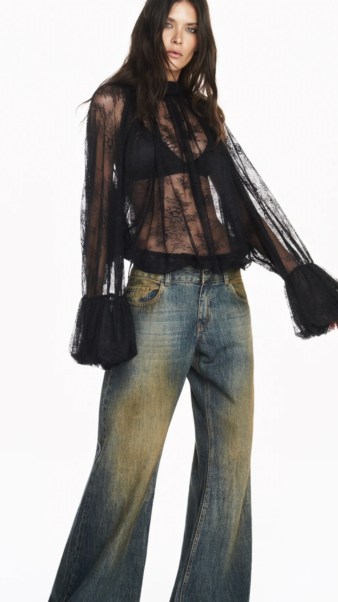 Blusa Gola Alta Manga Babado Renda Preto