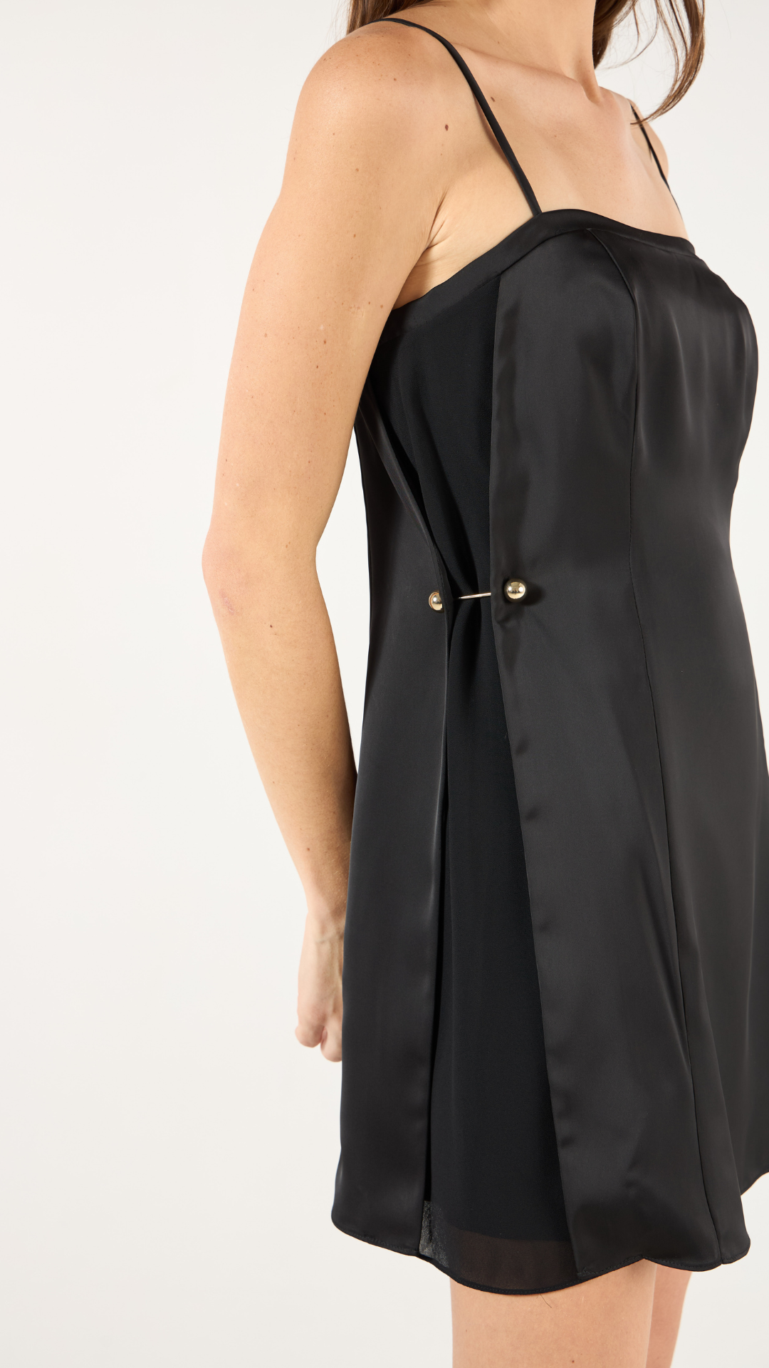 Vestido Decote Reto Preto