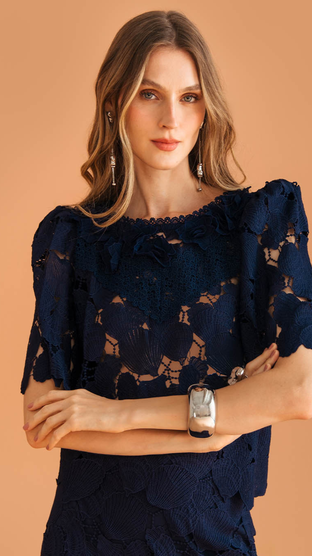 Blusa Renda Conchas Azul Darkness