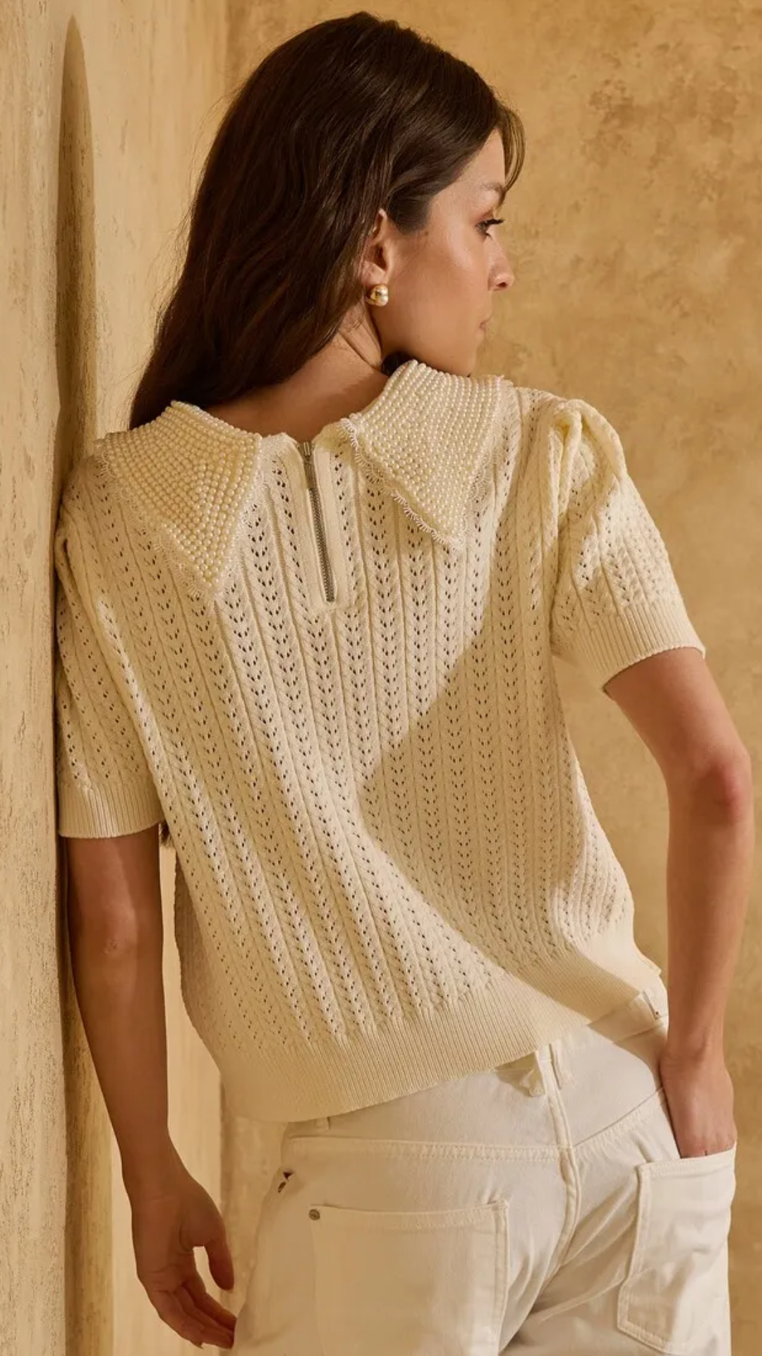 Tricot Creme com Gola Polo Bordada de Pérolas