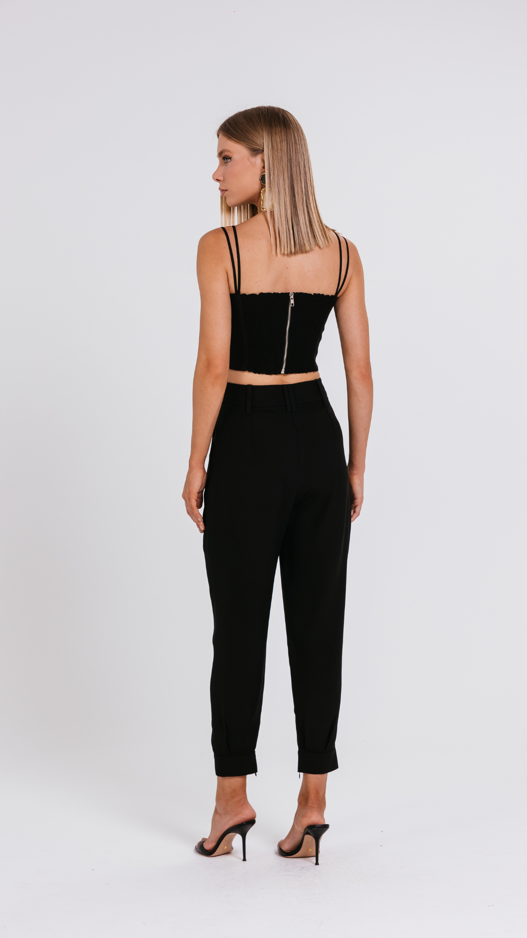 Top Tamara Preto