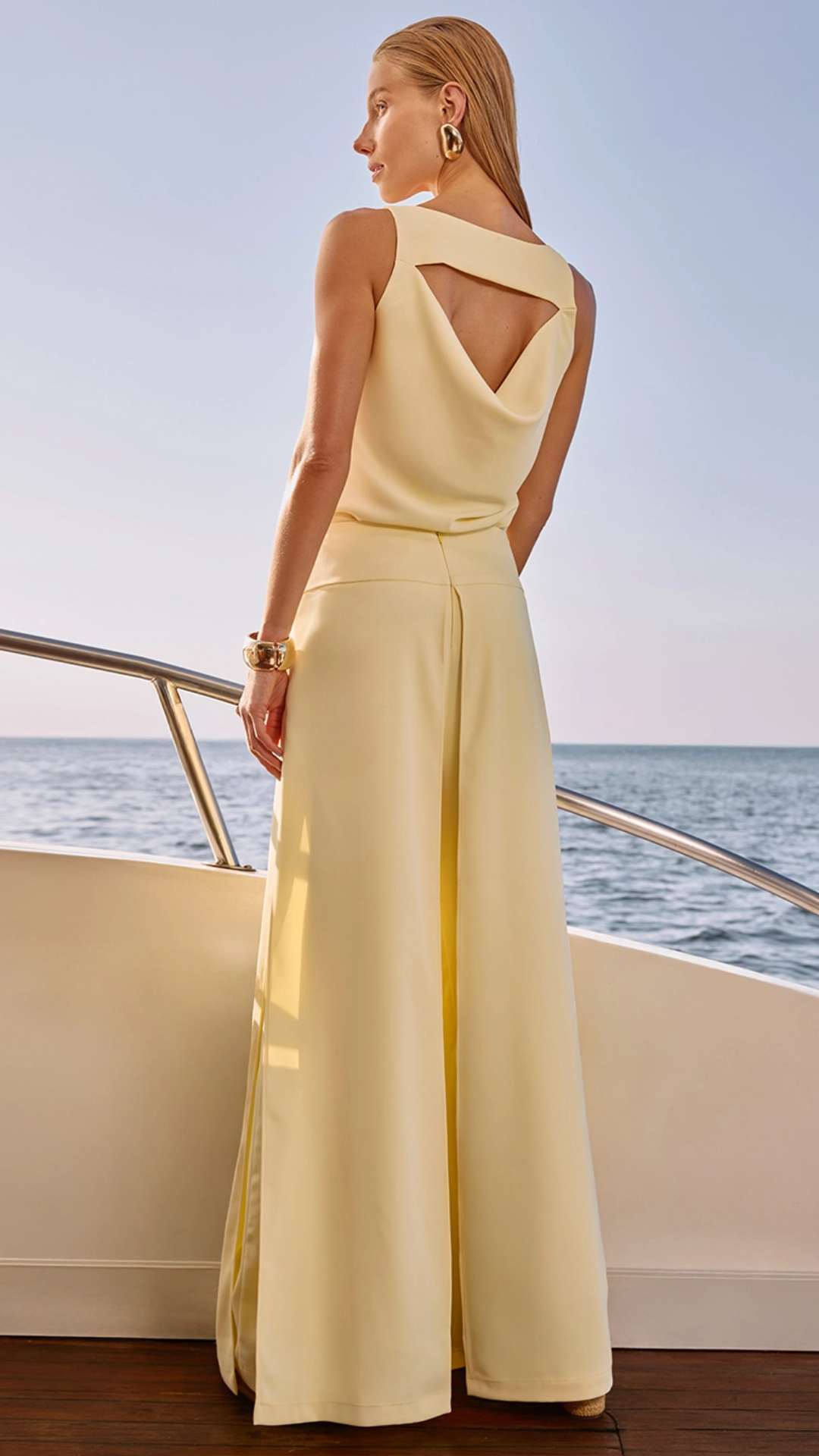 Conjunto Top Degage e Calça Amarelo Coastal