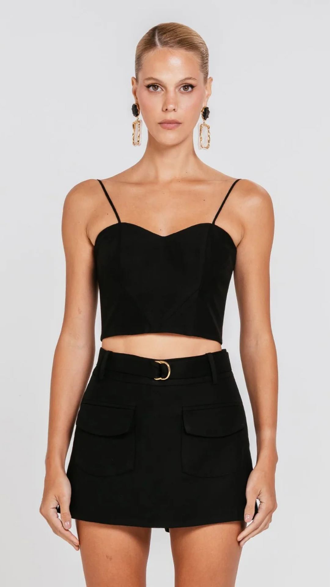 Short Saia Isadora Preto