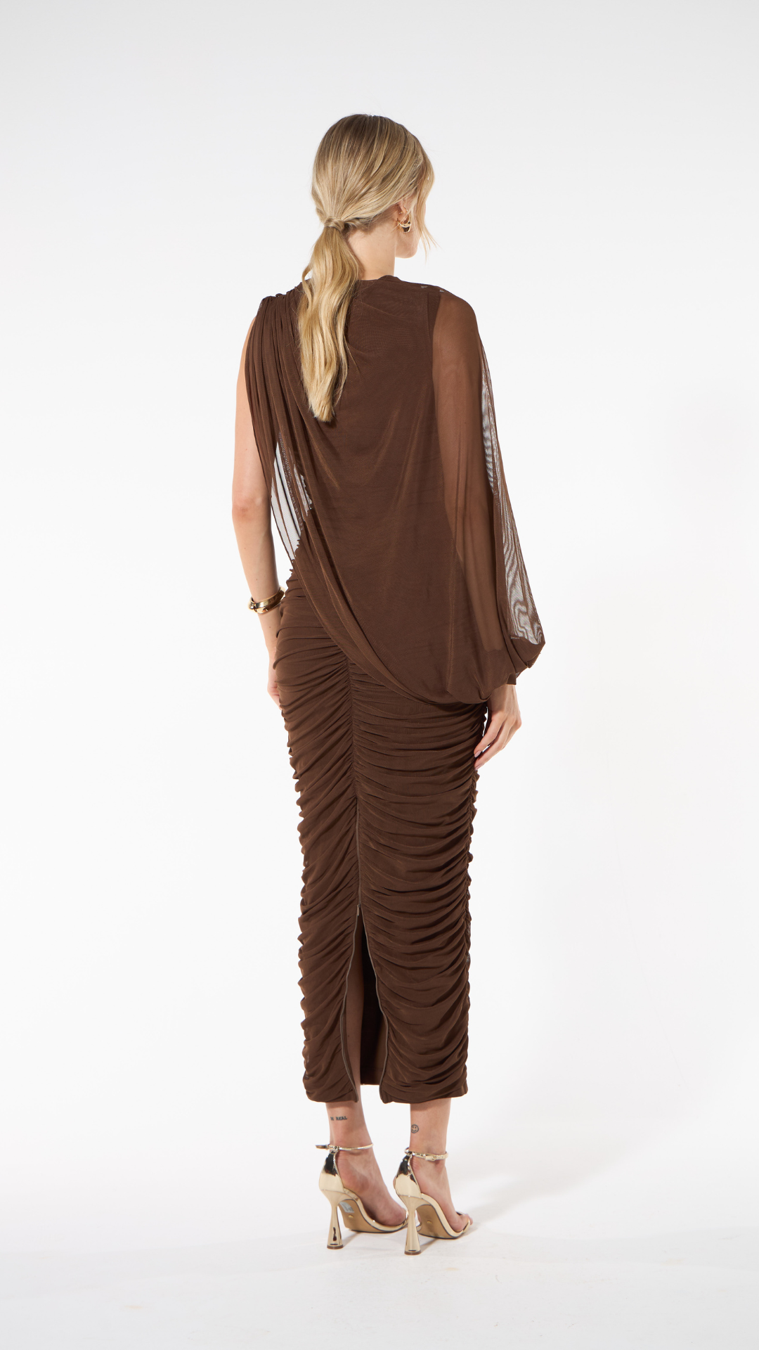 Vestido Midi Tule Marrom Choco