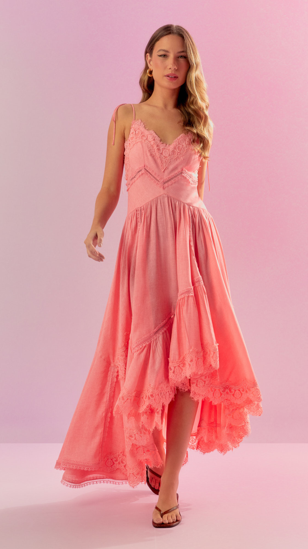 Vestido Rayon Assimétrico Rendas Fondant