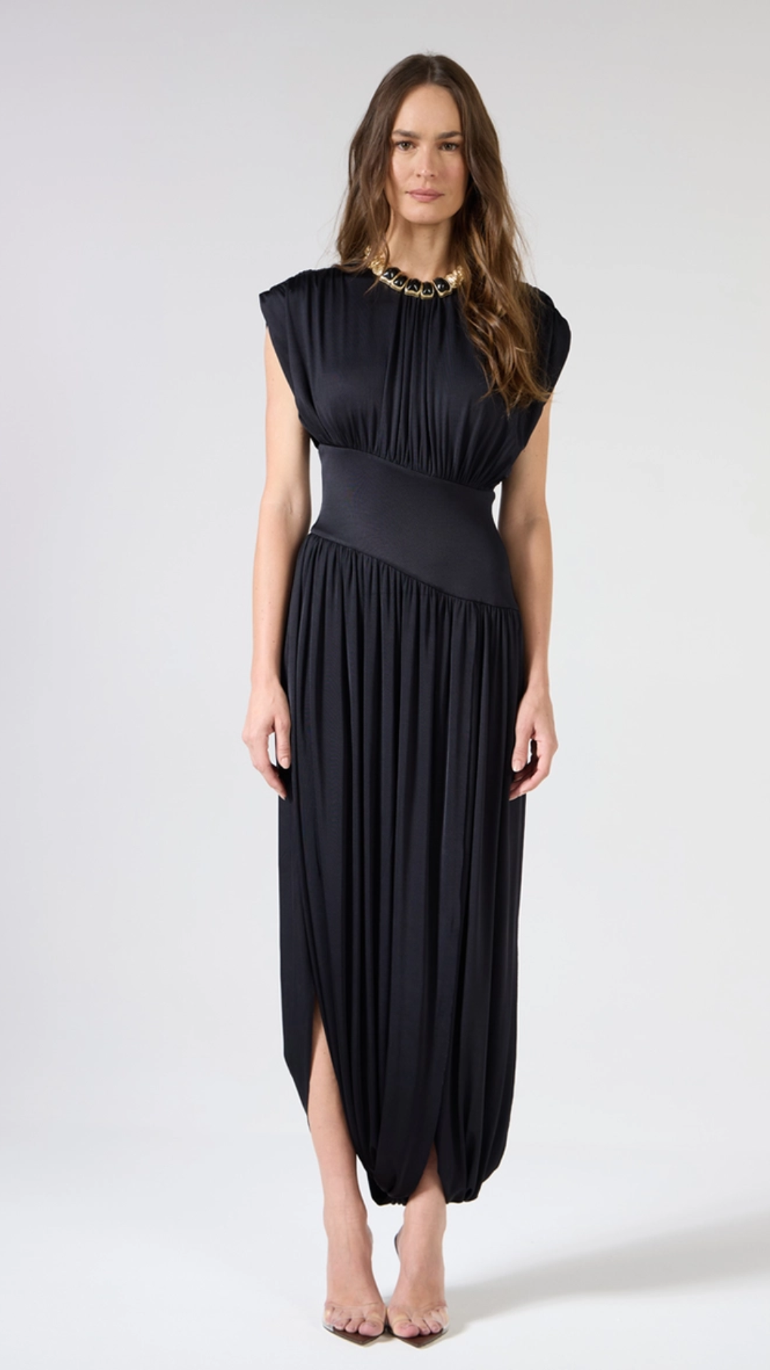 Macacão Acinturado Preto