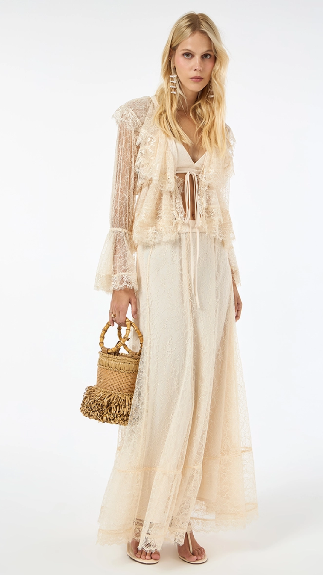 Blusa Renda Babados Bege Gale