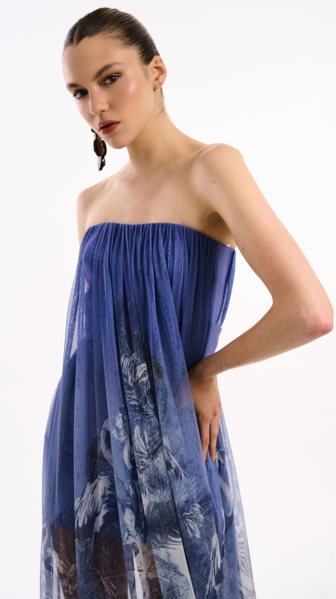 Vestido TQC Maxi Longo Barrado Flamingo