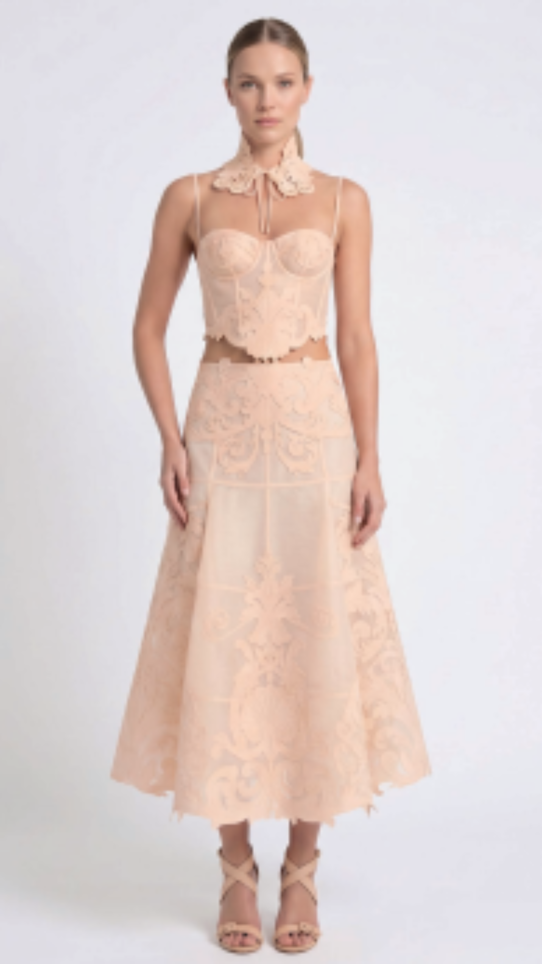 Saia Midi Bordada em Organza com Guipure