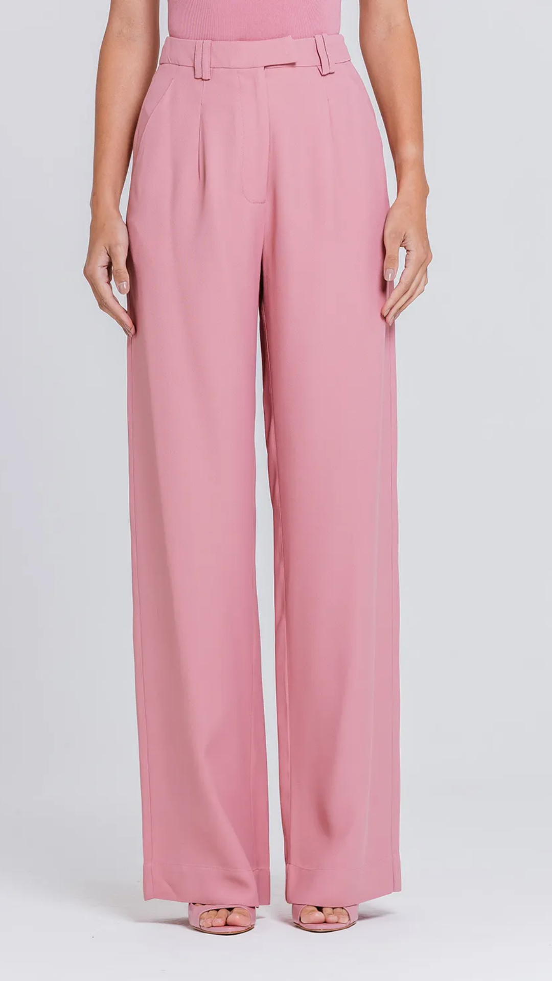 Calça Nas Lótus