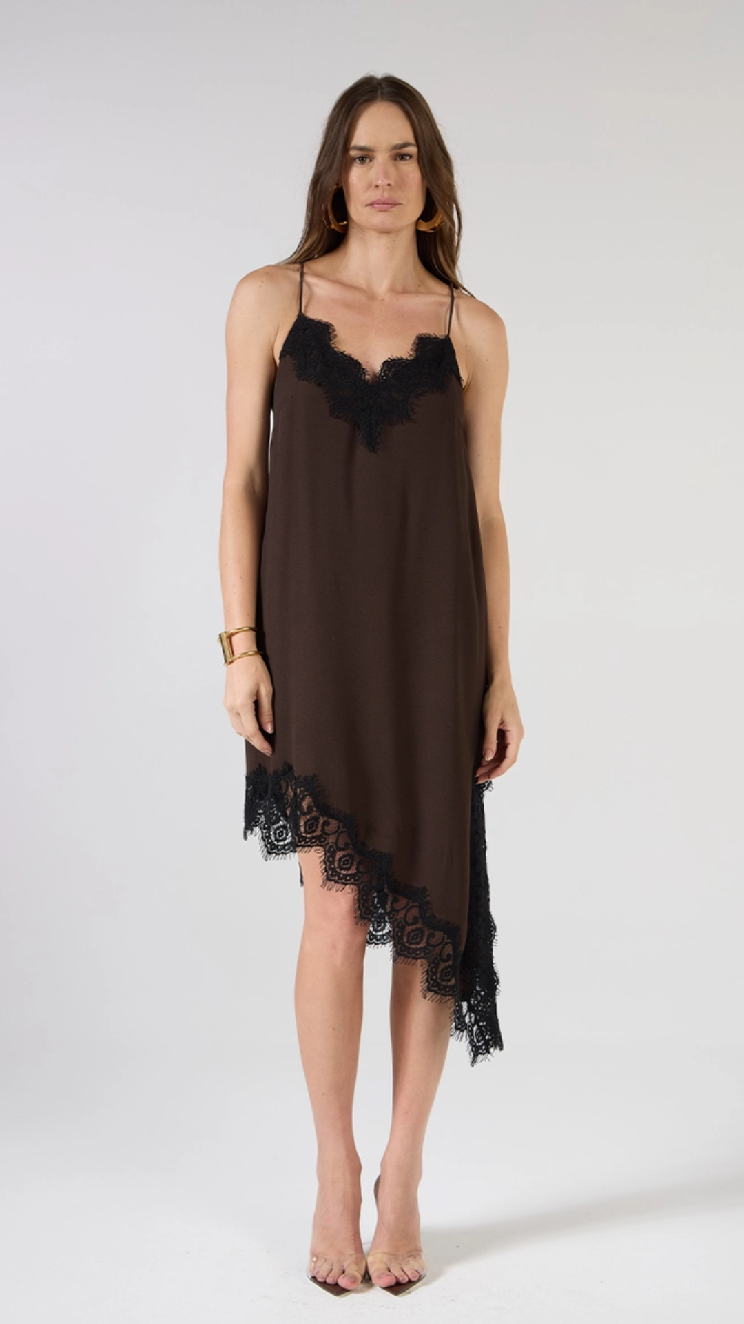 Vestido Assimétrico Detalhe Renda Marrom Coconut