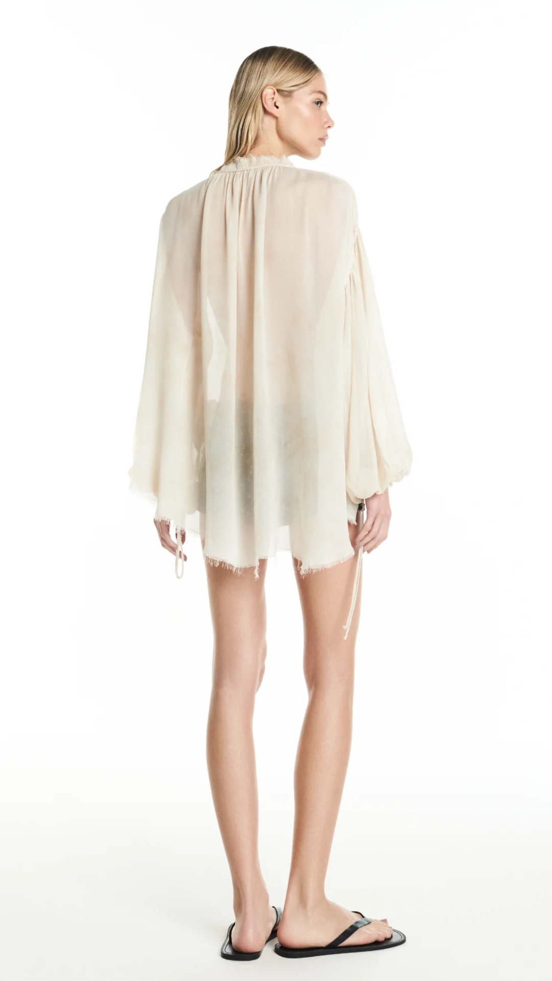 Bata Ampla Georgete Tinturada Bege