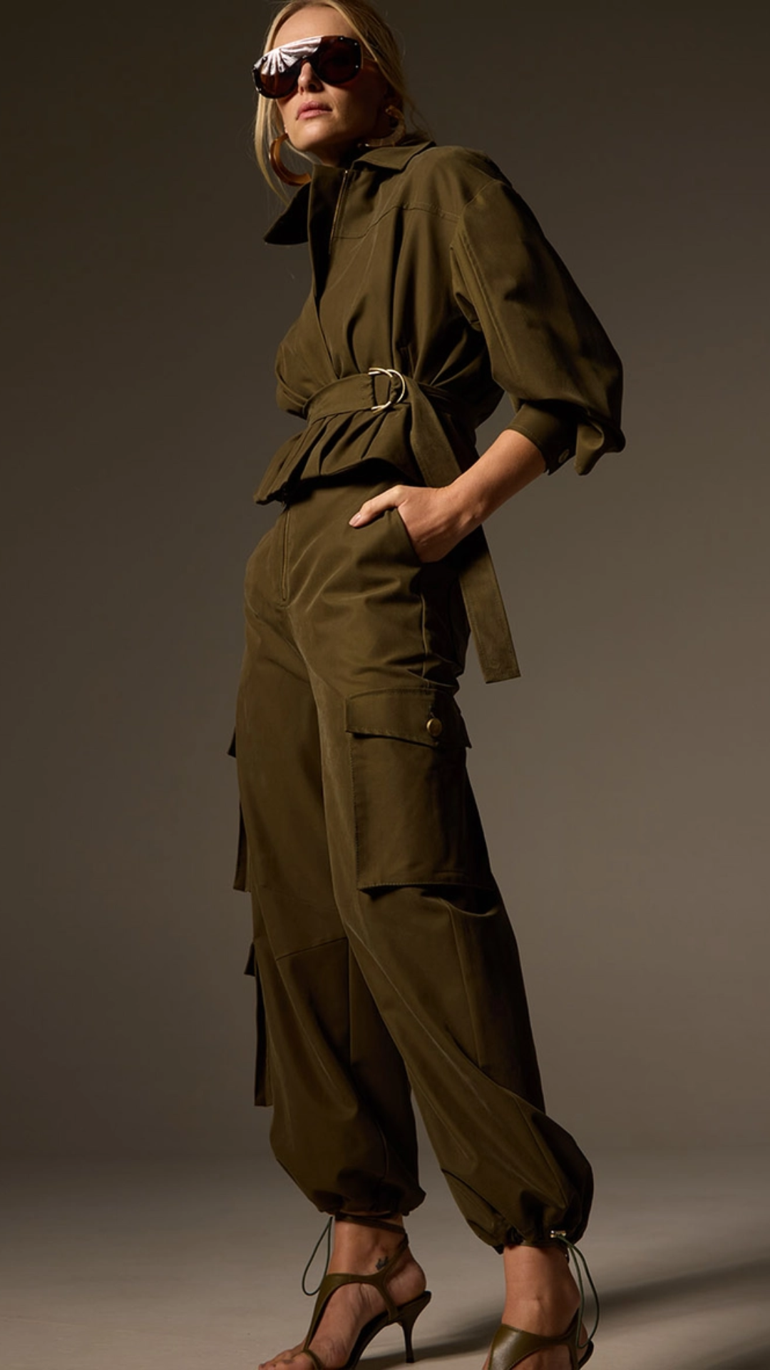 Macacão Utilitário Rhea Verde Enigma