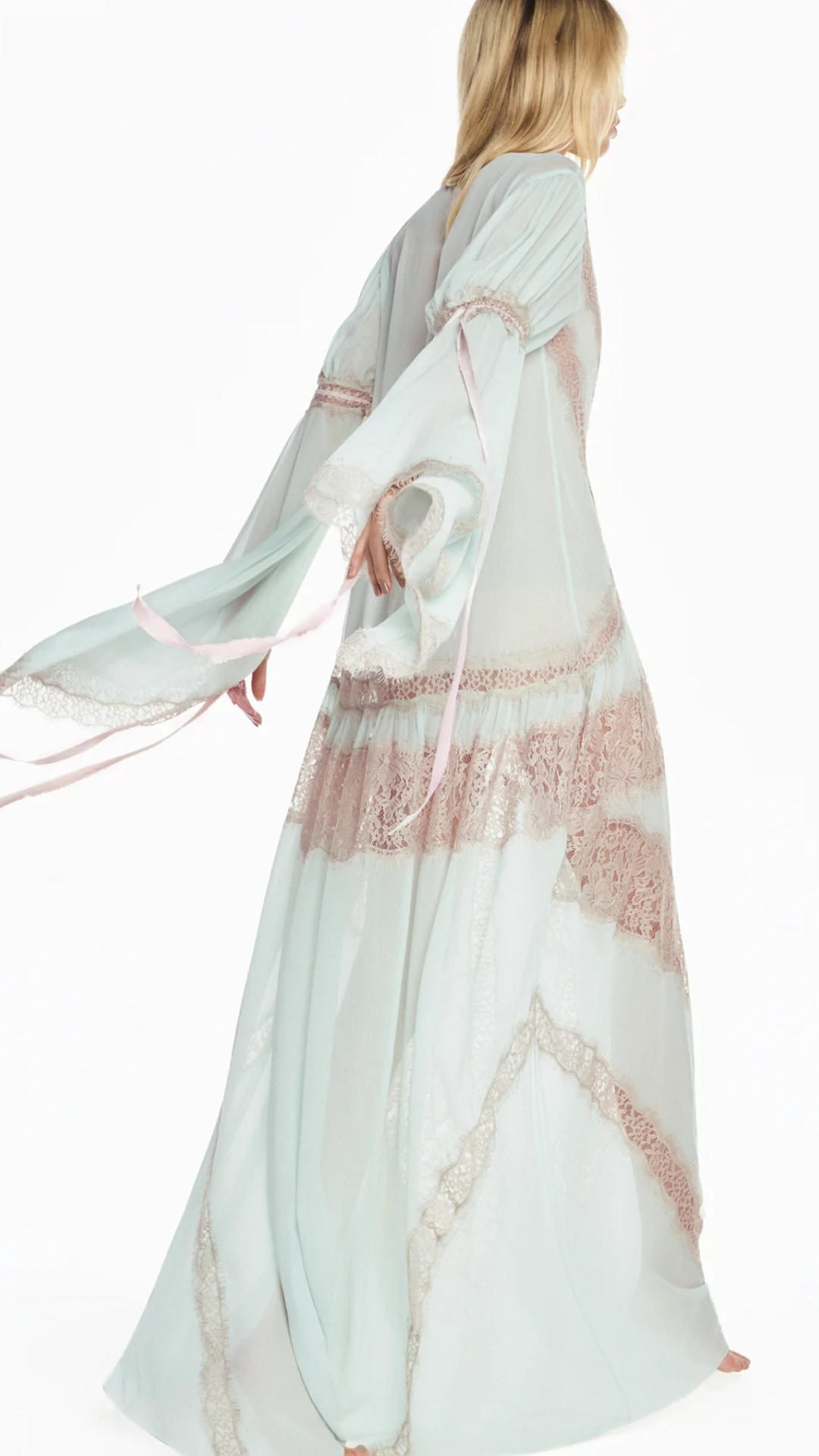 Vestido Longo Manga Longa Chiffon Verde com Renda Bege
