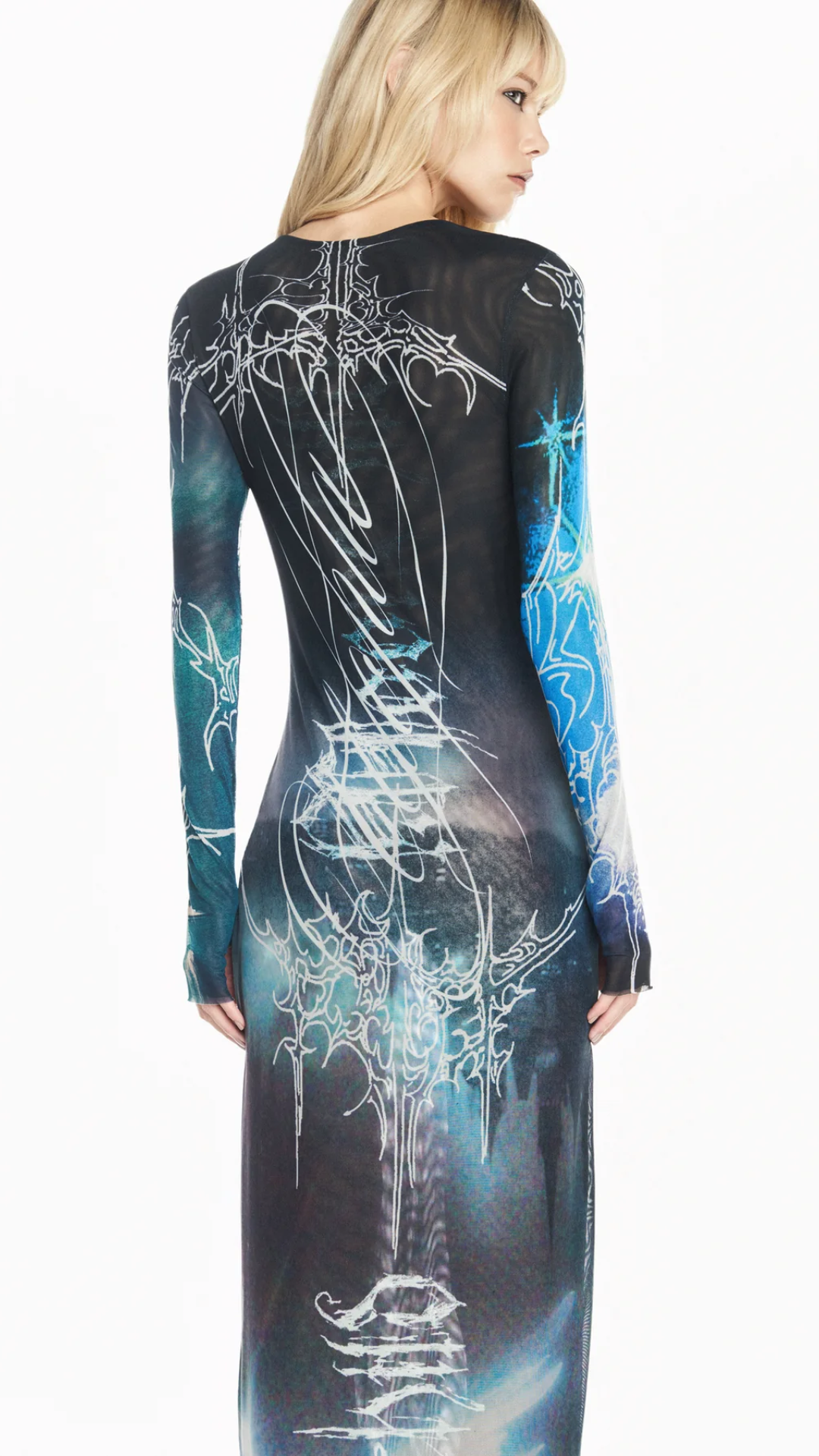 Vestido Longo Manga Longa Tule Fairytale