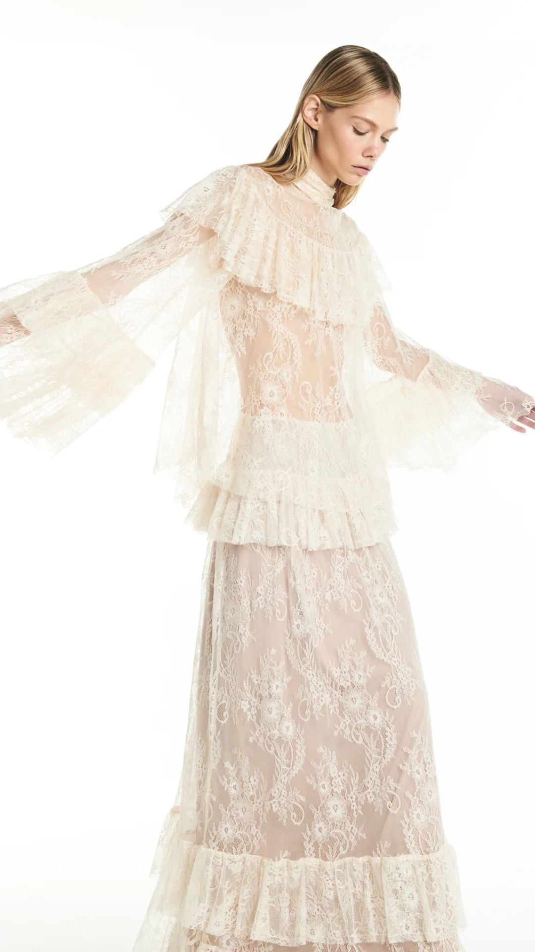 Blusa Gola Alta Babados Off White