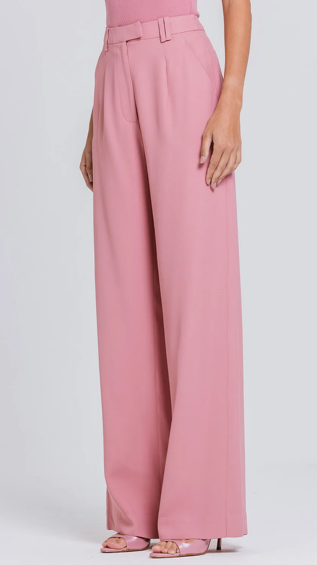 Calça Nas Lótus