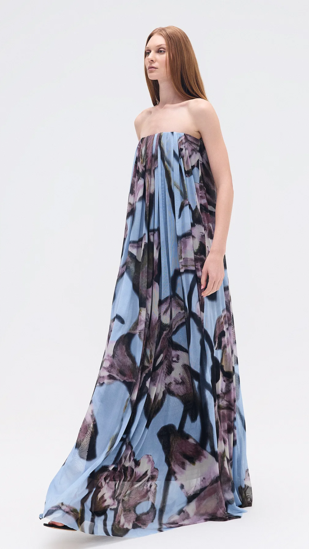 Vestido Longo Amplo Tomara que Caia Tule Floral