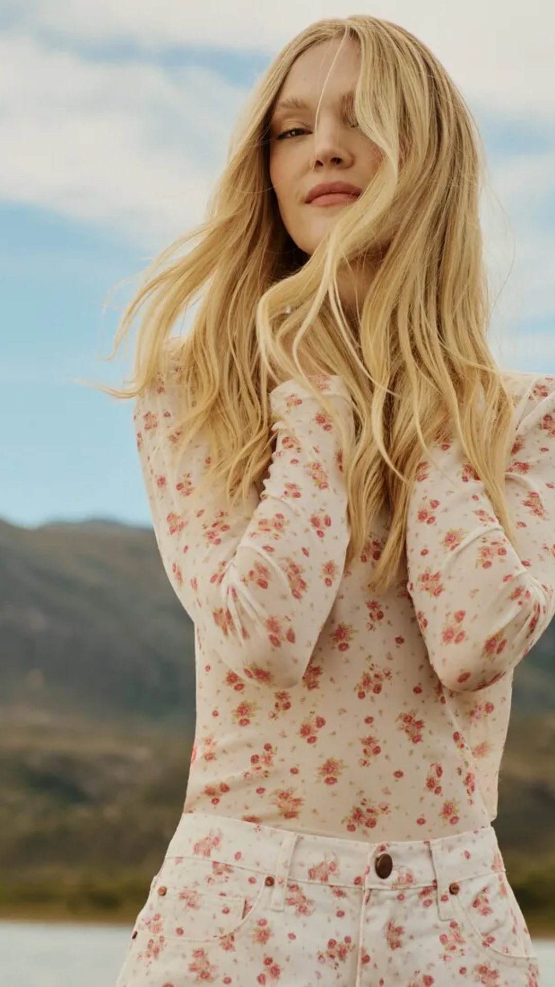 Blusa de Tule Floral Liberty