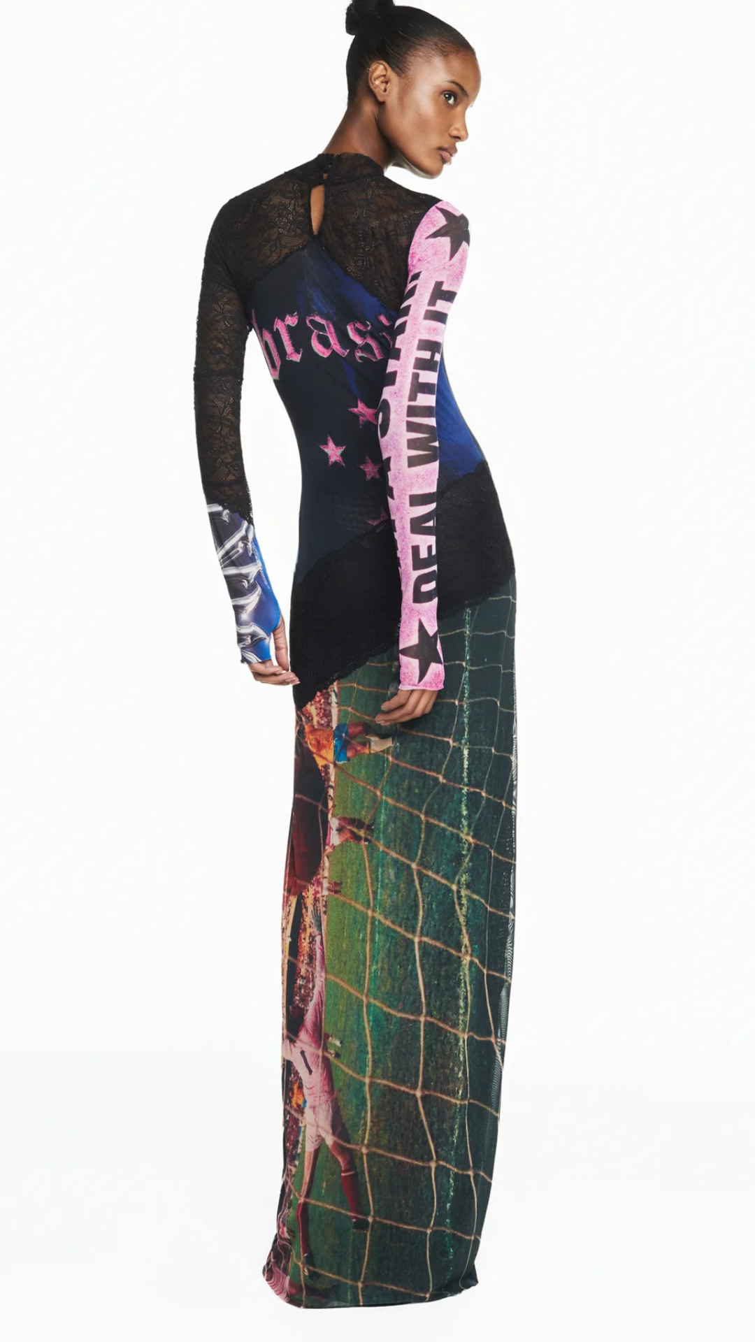 Vestido Longo Manga Longa Gola Alta Tule e Renda Brasil