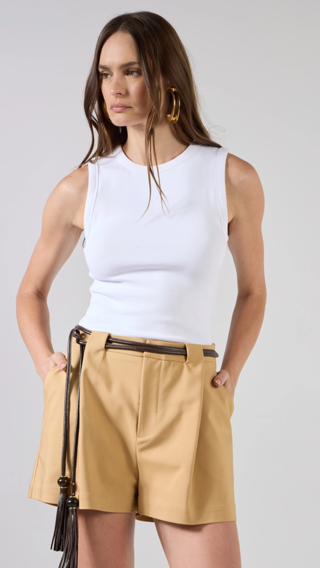 Conjunto Trench Cropped com Short Bege Andiroba