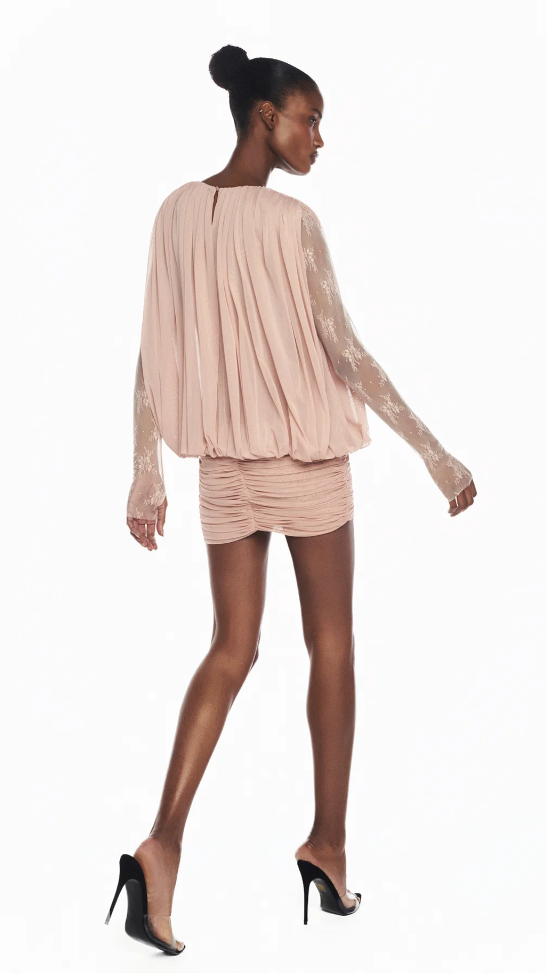 Vestido Curto Renda Rosa