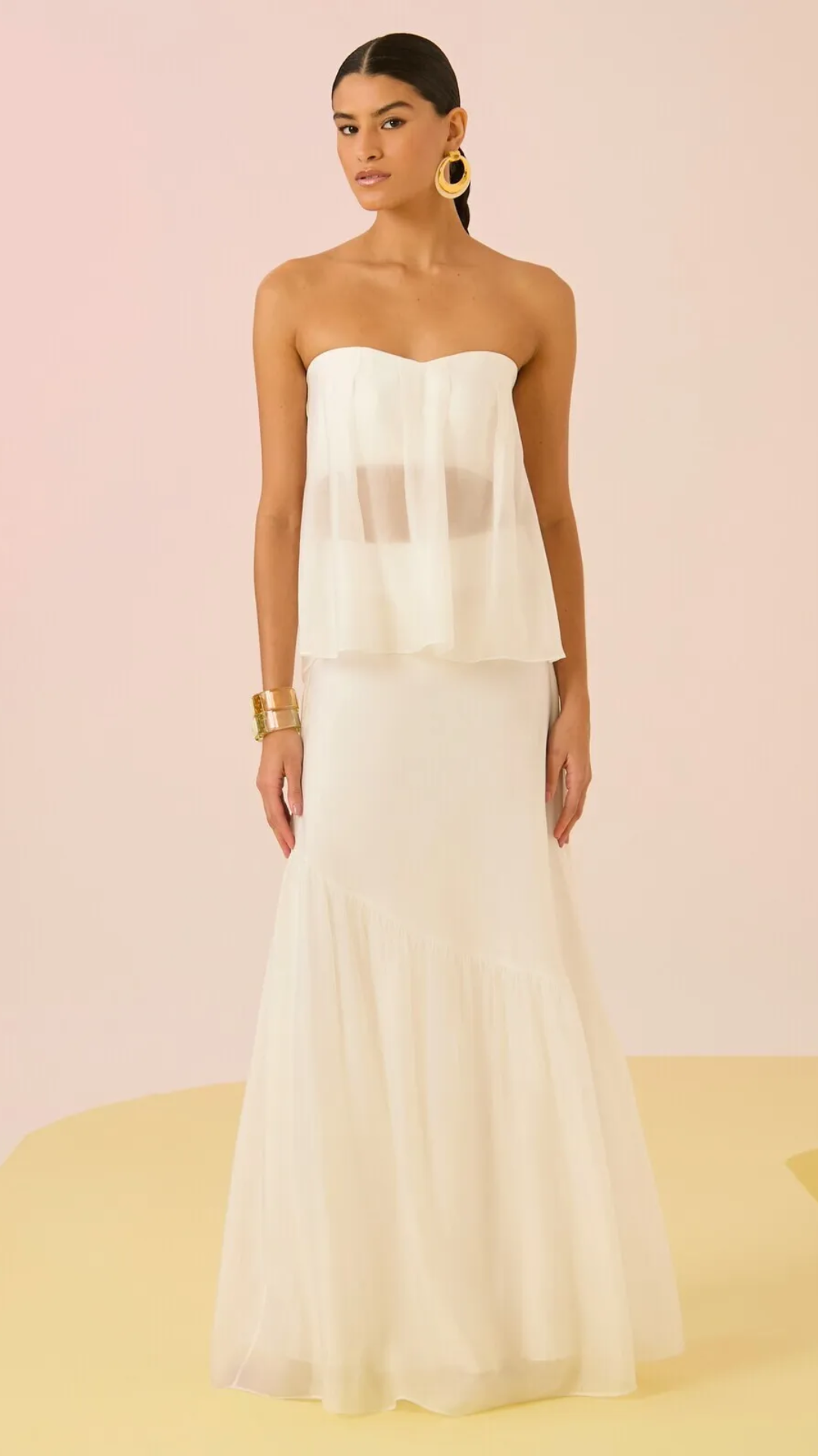 Conjunto Bata sem Alça e Saia Babado Off White